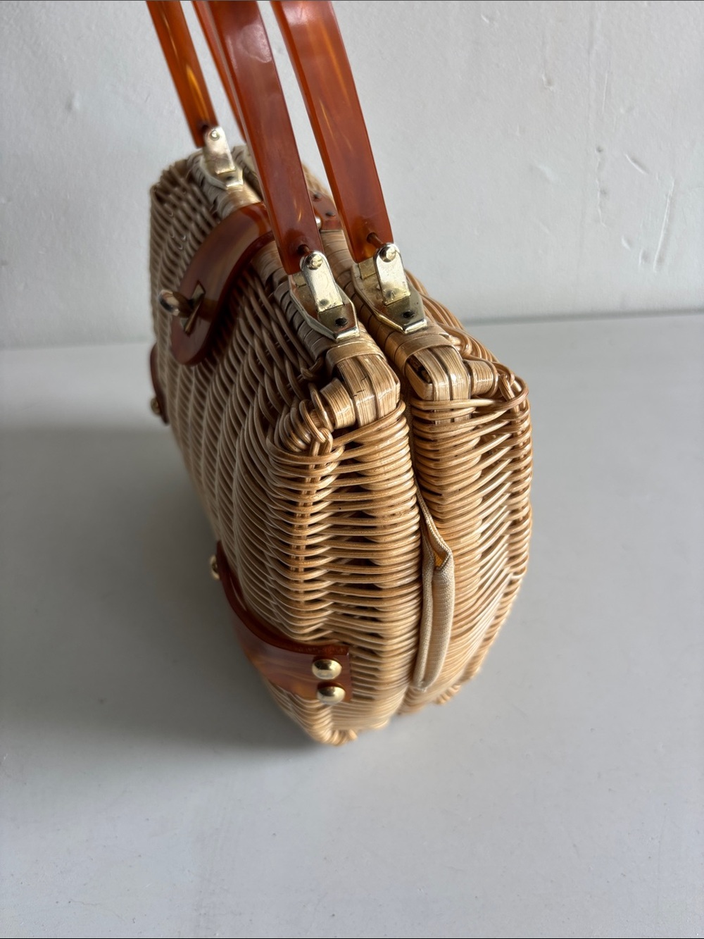 Vintage 1960s Rattan and lucite box bag - Women Bags - Picture 4 of 11